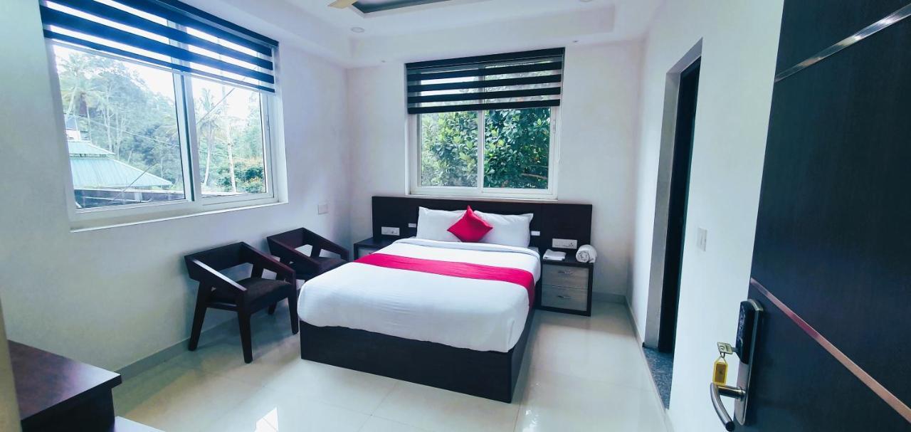 Dream Castle Hotel Munnar Eksteriør billede