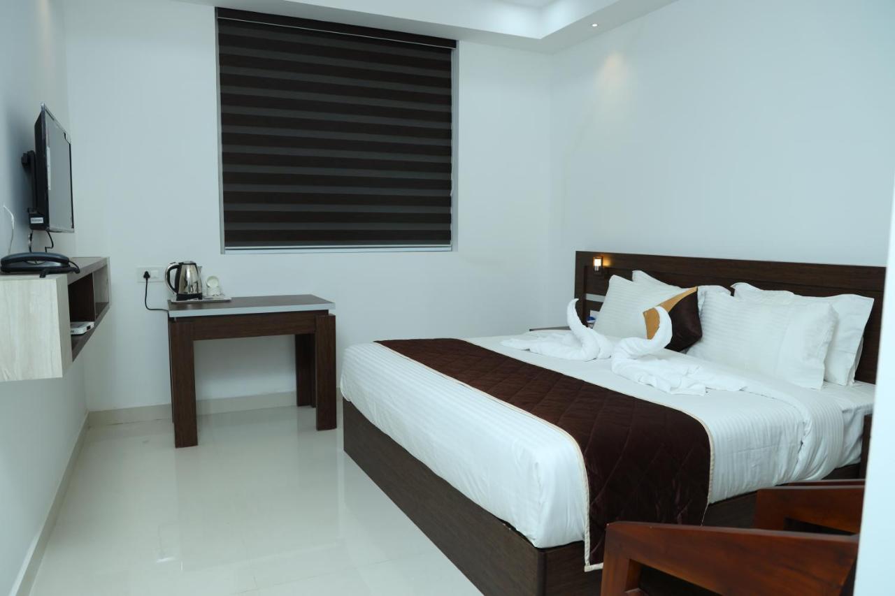 Dream Castle Hotel Munnar Eksteriør billede